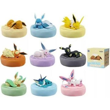 Pokémon Eevee Sleeping Pose Figure Display (Mixed Pack)