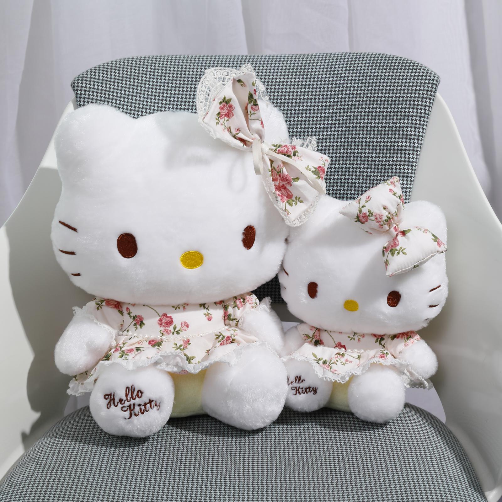 Hello Kitty Uptown Girl